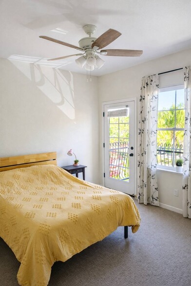 Building Photo - 333 Foothill Dr