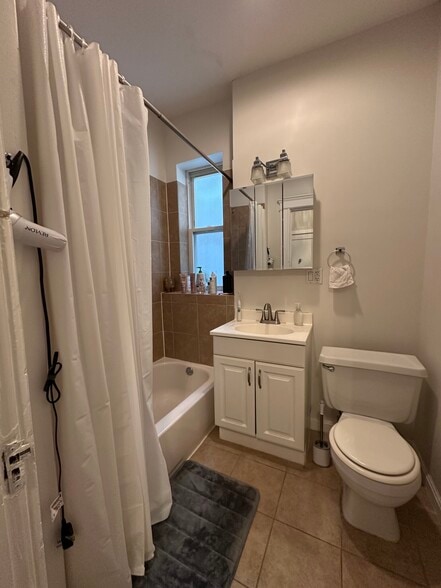 Building Photo - 1197 Commonwealth Ave