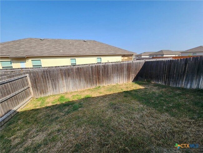 Building Photo - 224 Ragsdale Way