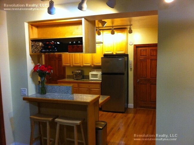Primary Photo - 6 Colliston Rd