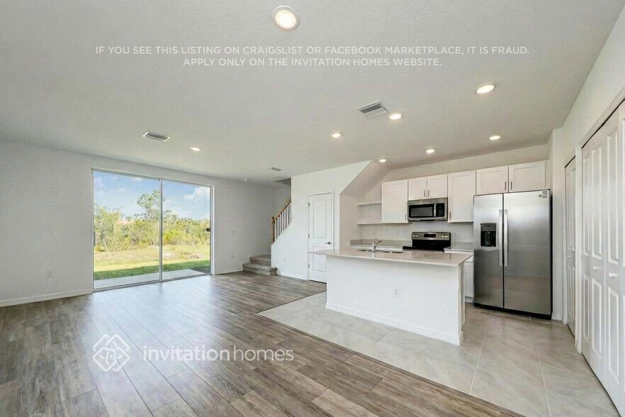 Building Photo - 2537 Riverfield Rd