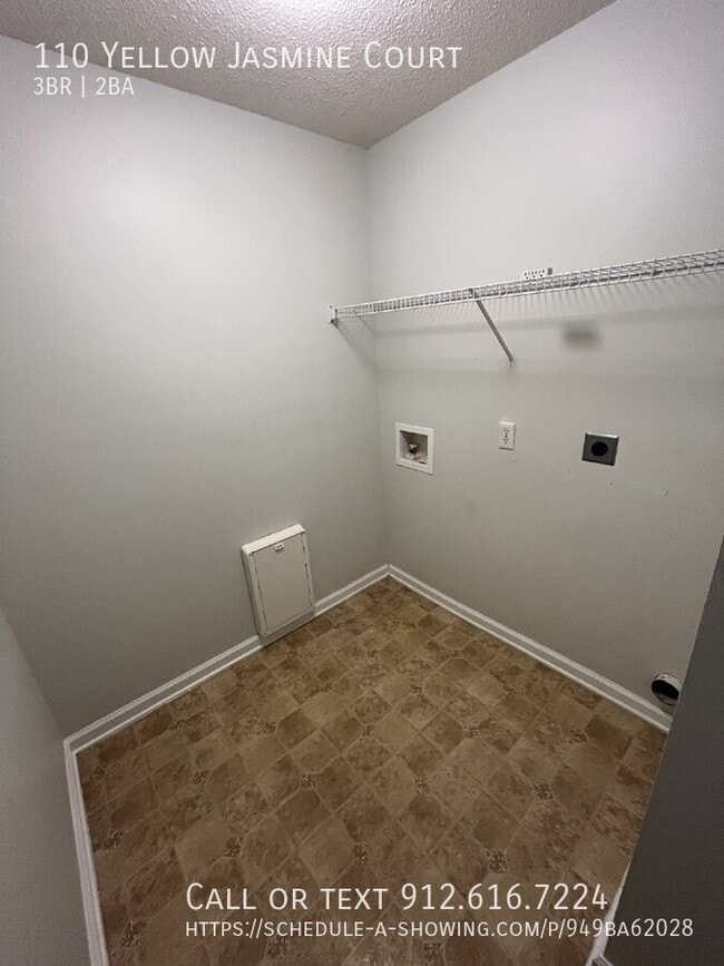 Building Photo - 110 Yellow Jasmine Ct