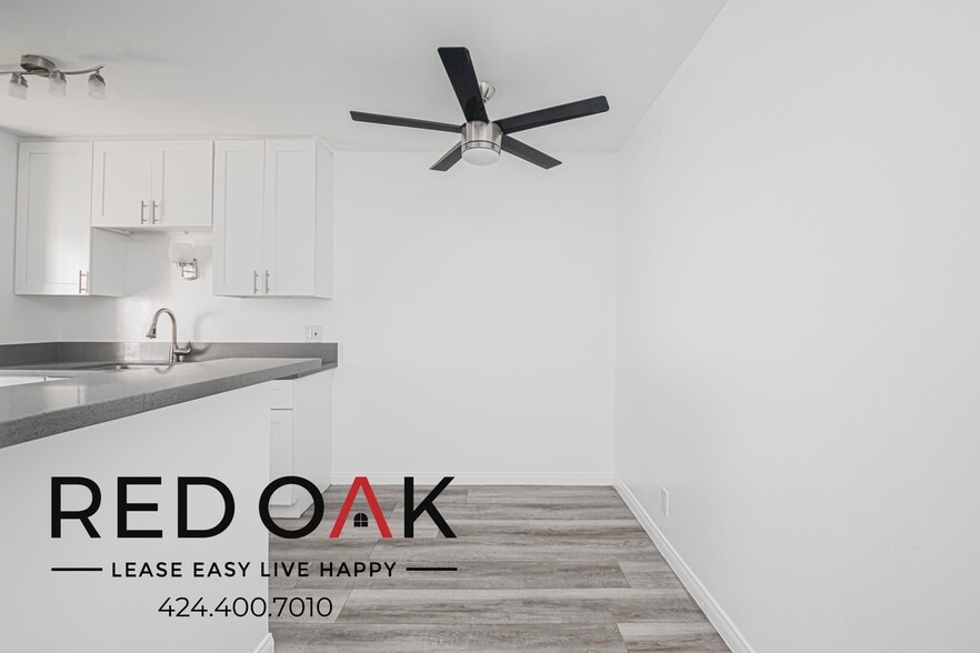 Building Photo - 630 N Cerritos Ave