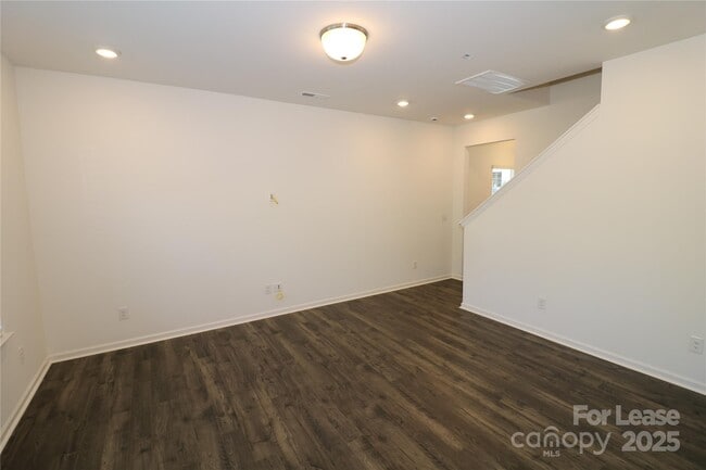 Building Photo - 11167 Argosy Dr