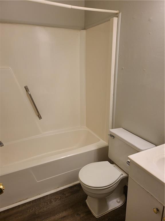 Building Photo - 3467 Highland Pine Way