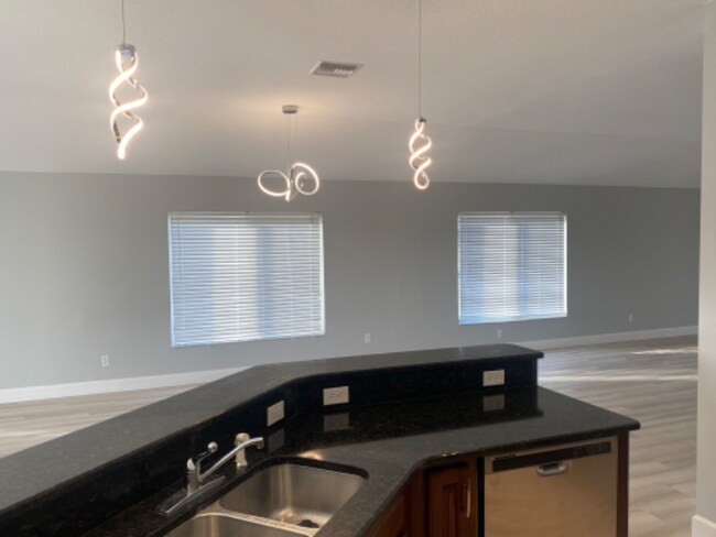 Building Photo - 17314 Cape Horn Blvd