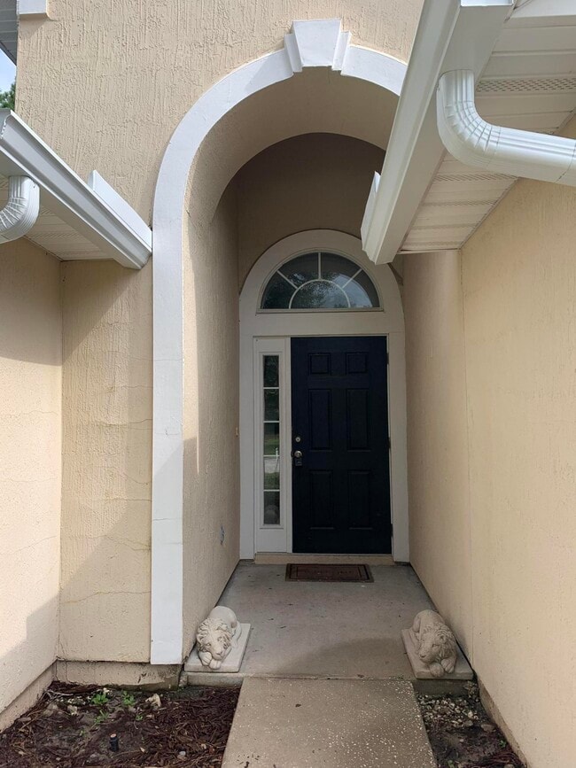 Building Photo - 13115 Tom Morris Dr