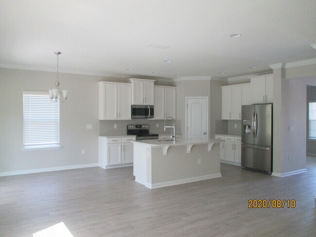 Building Photo - 3808 Great Falls Loop