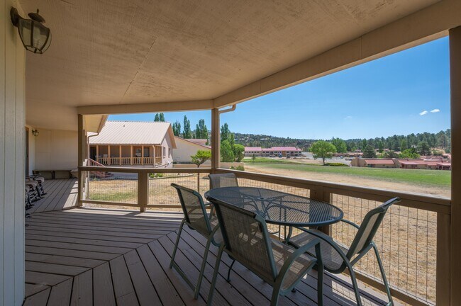 Building Photo - 409 Barcus Rd