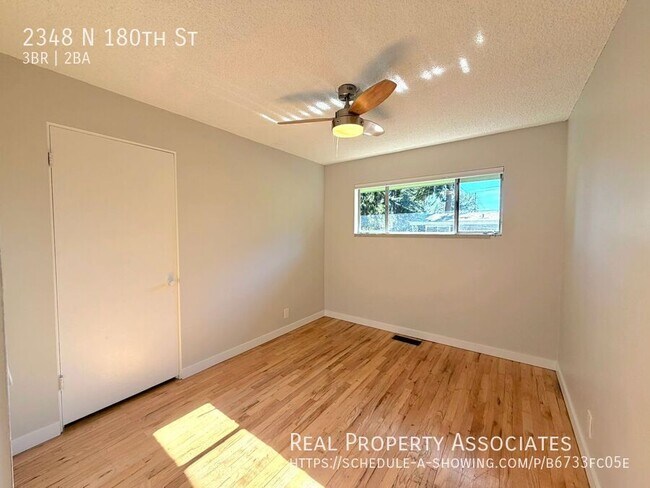 Building Photo - 2348 N 180th St