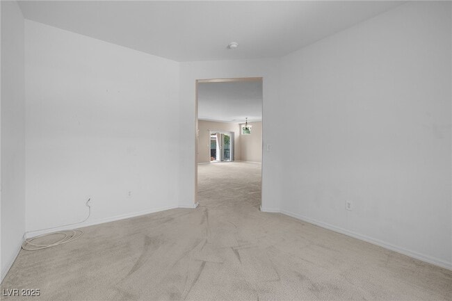 Building Photo - 2131 Waterton Rivers Dr