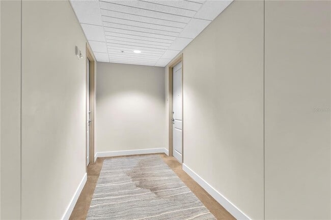 Building Photo - 150 E Robinson St