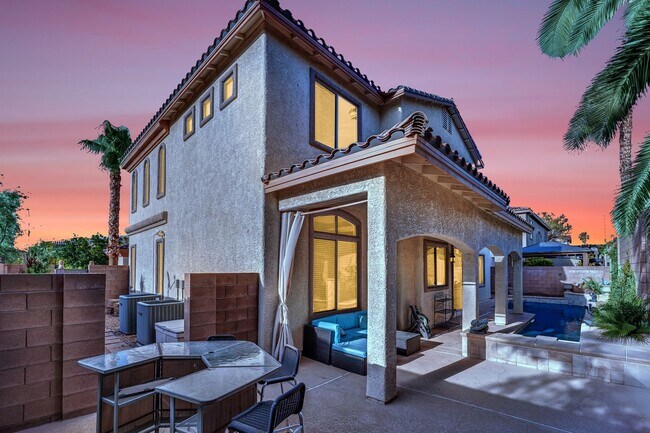 Building Photo - 875 Chaste Ct