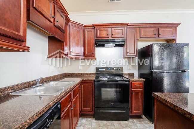 Building Photo - 121 Kingston Ct