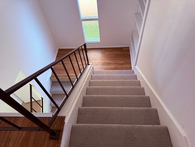 Building Photo - Long term Condo