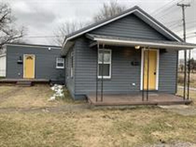 Primary Photo - 314 Melville St