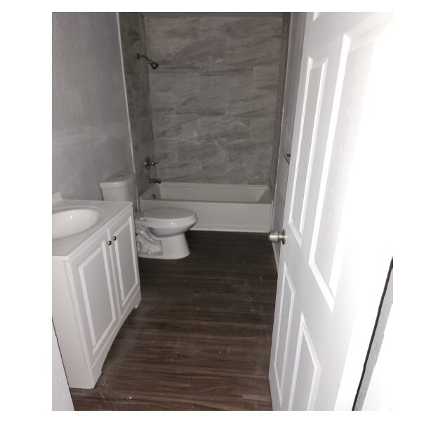 Building Photo - 4487 French Rd