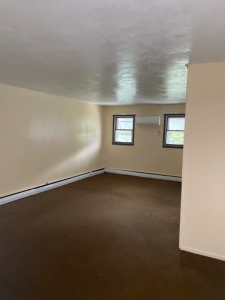 Building Photo - 3524 Fremont St