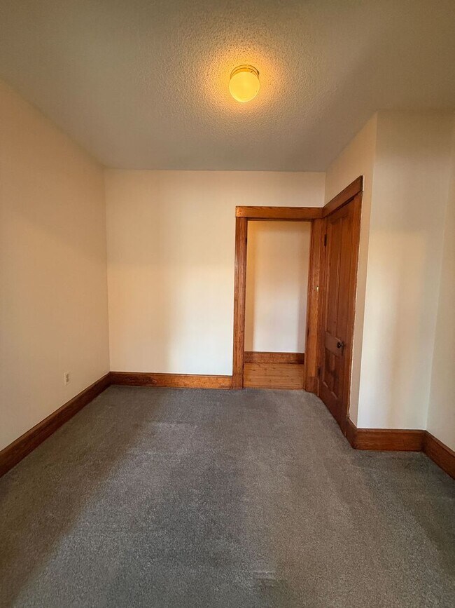 Building Photo - 1-7 Glenwood Ave.