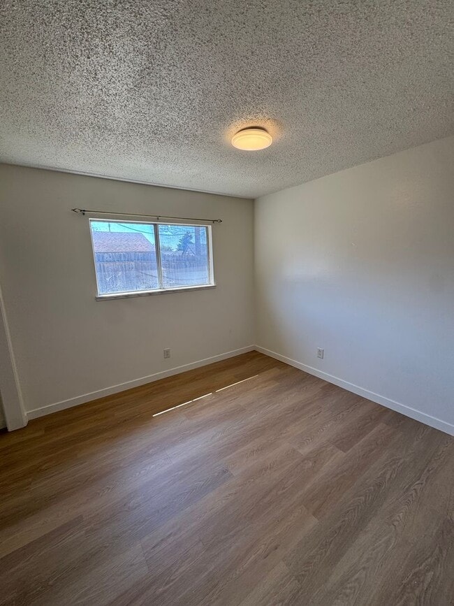 Building Photo - Fully Renovated Home in Lompoc