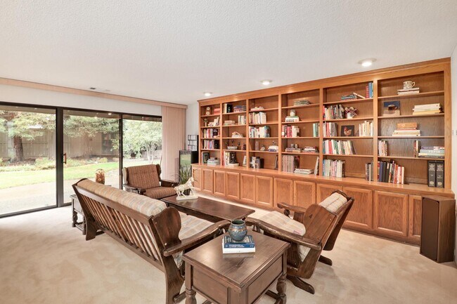 Building Photo - 11465 Ghirardelli Ct
