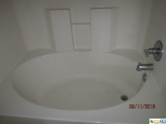 Building Photo - 2303 Jake Dr