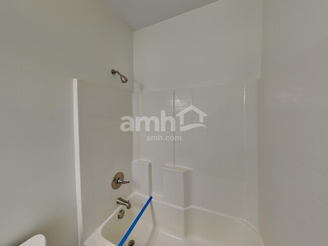 Building Photo - 337 Karst Cir