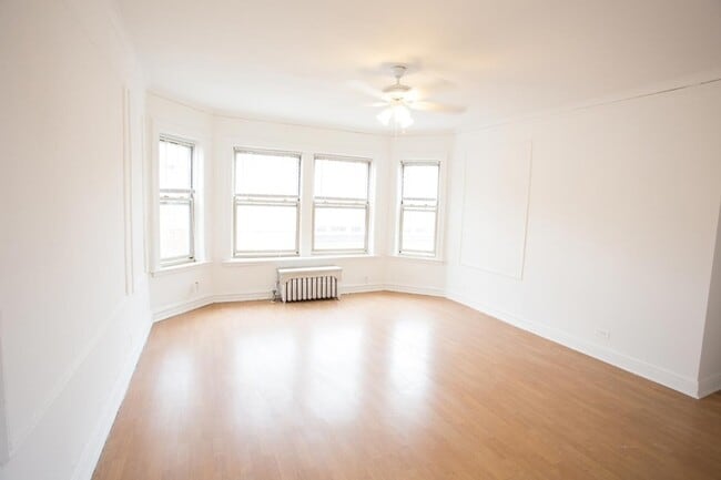 Floorplan - 5034-5046 S. Woodlawn Avenue