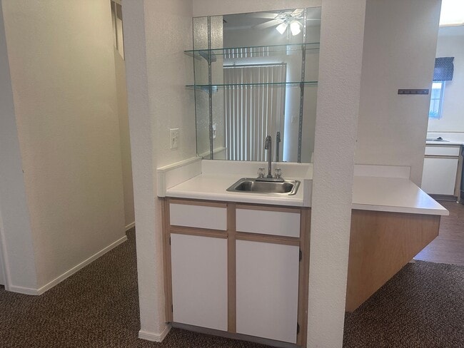 Building Photo - 2400 Mohave Ridge Ave