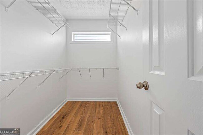 Building Photo - 367 Ayelsbury Ct