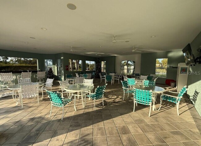 Building Photo - 4015 Cottage Hill Ave