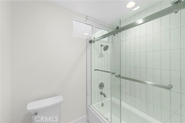 Building Photo - 411 Goldenrod Ave