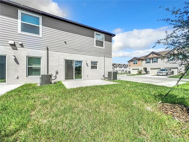 Building Photo - 3886 ACADEMIA Ave