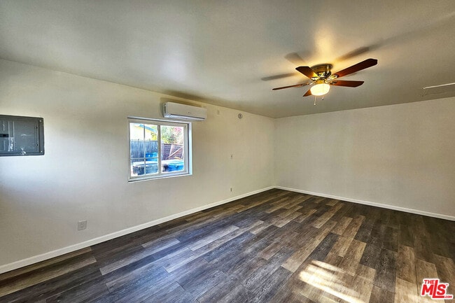 Building Photo - 19759 Roscoe Blvd