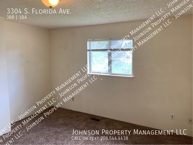 Building Photo - 3304 S Florida Ave