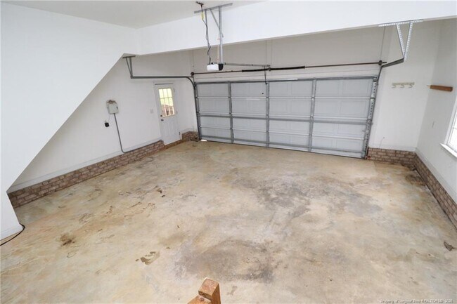 Building Photo - 108 Highland Springs Ln