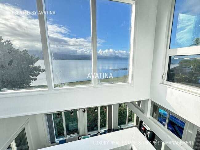Building Photo - 44-327 Kaneohe Bay Dr-