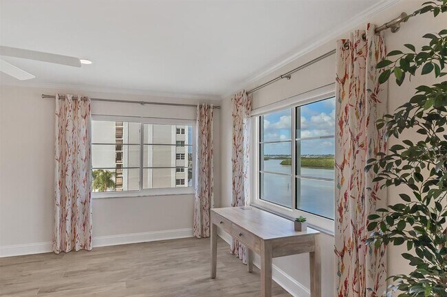 Building Photo - 9397 Midnight Pass Rd