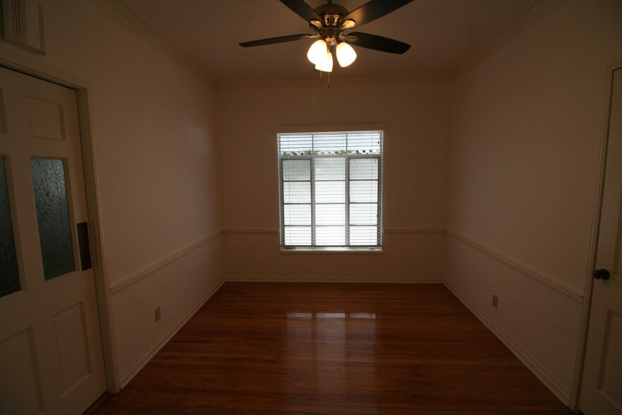 Building Photo - 9962 Durant Dr