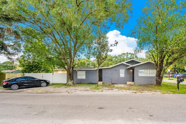 Building Photo - 1510 E New Orleans Ave