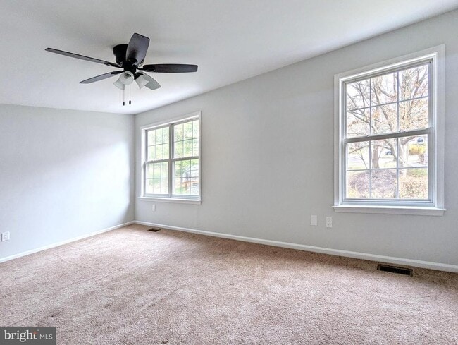 Building Photo - 54 Piccadilly Cir