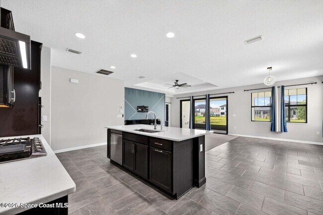 Building Photo - 9222 Machin Pl