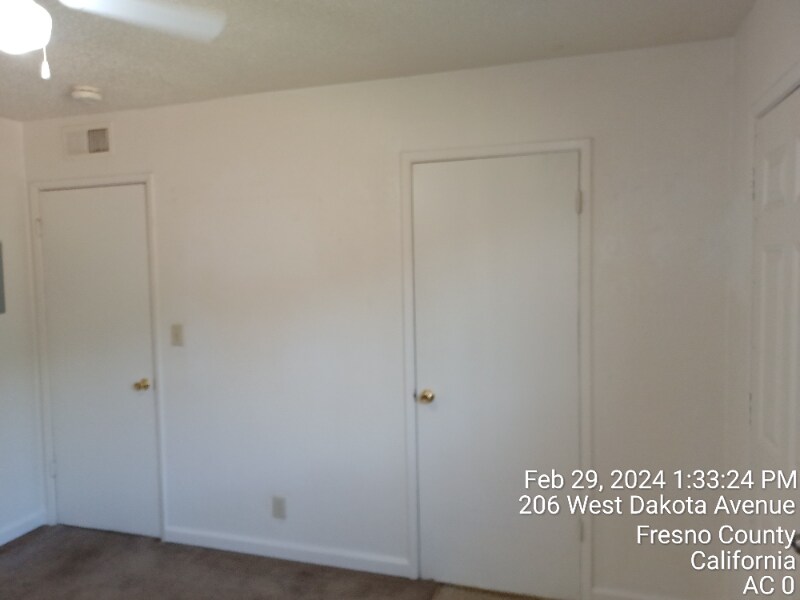 Building Photo - 210 W Dakota Ave