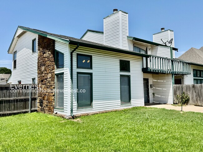 Building Photo - 7021 S 78th E Ave