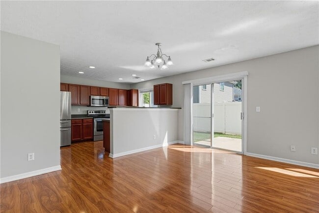 Building Photo - 3698 Roseman Landing