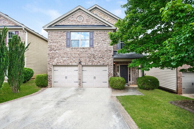 Primary Photo - 113 Tyre Dr