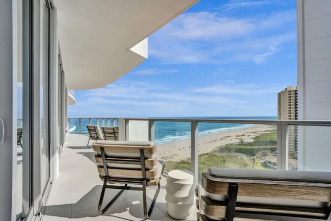 Building Photo - 3100 N Ocean Dr