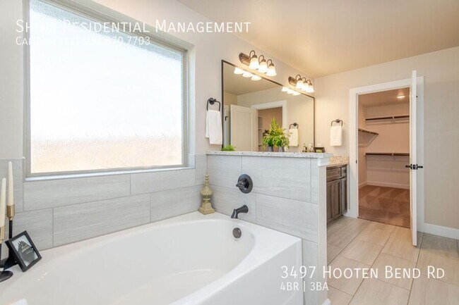 Building Photo - 3497 Hooten Bnd