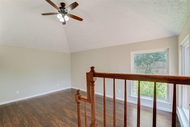 Building Photo - 3706 Echo Grove Ln