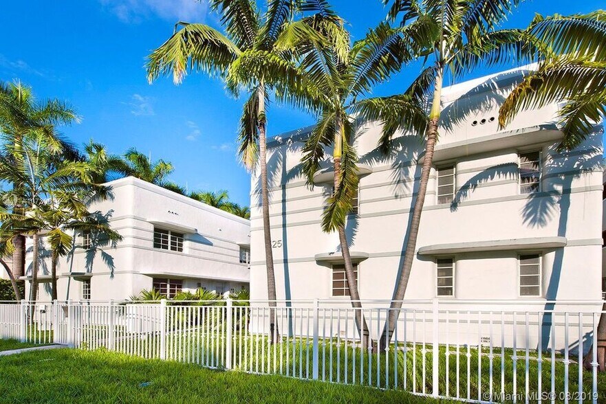 Building Photo - 1525 Pennsylvania Ave